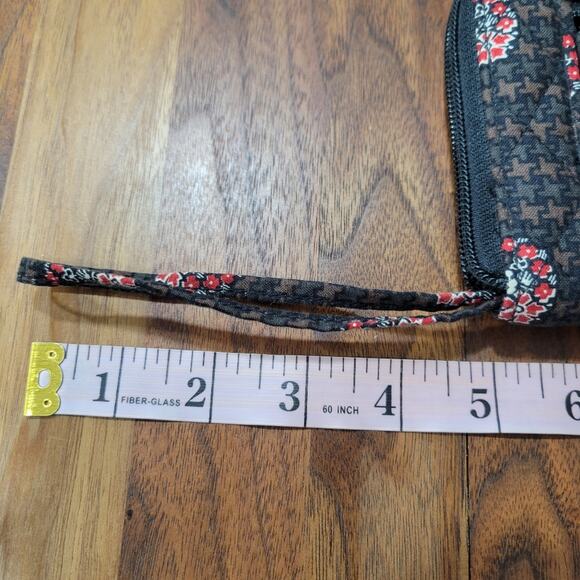 Vera Bradley Retired Patter Houndstooth Brown Wristlet Wallet - Picture 10 of 10